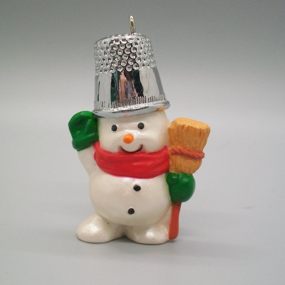 Hallmark Keepsake Ornament 1988 Thimble Snowman 11th in Thimble Series
